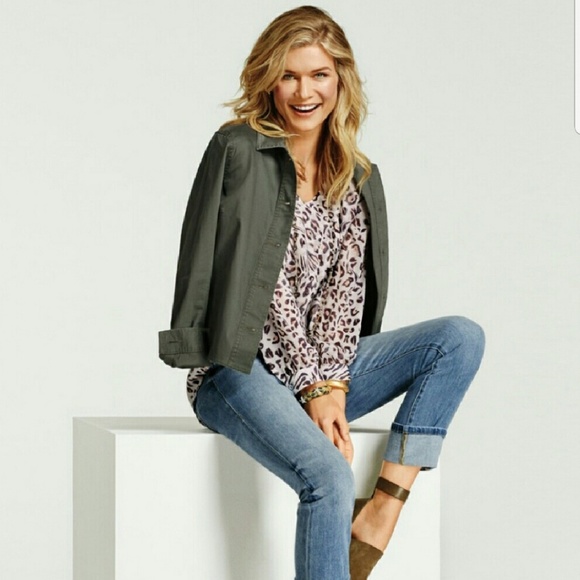 CAbi Crossroads Jacket Olive Green 2018 Collection - Picture 2 of 8